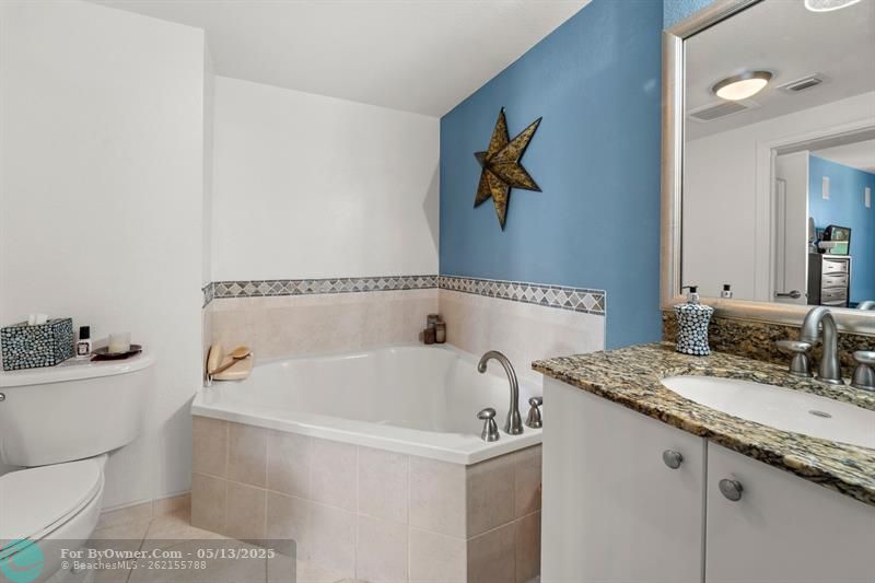 1830 Radius Dr #1012, Hollywood, Florida image 13