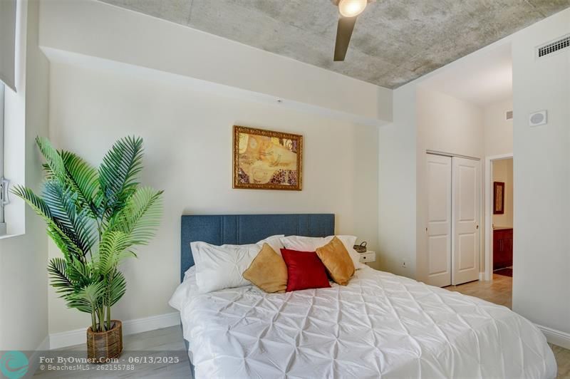 300 S Australian Ave #919, West Palm Beach, Florida image 16