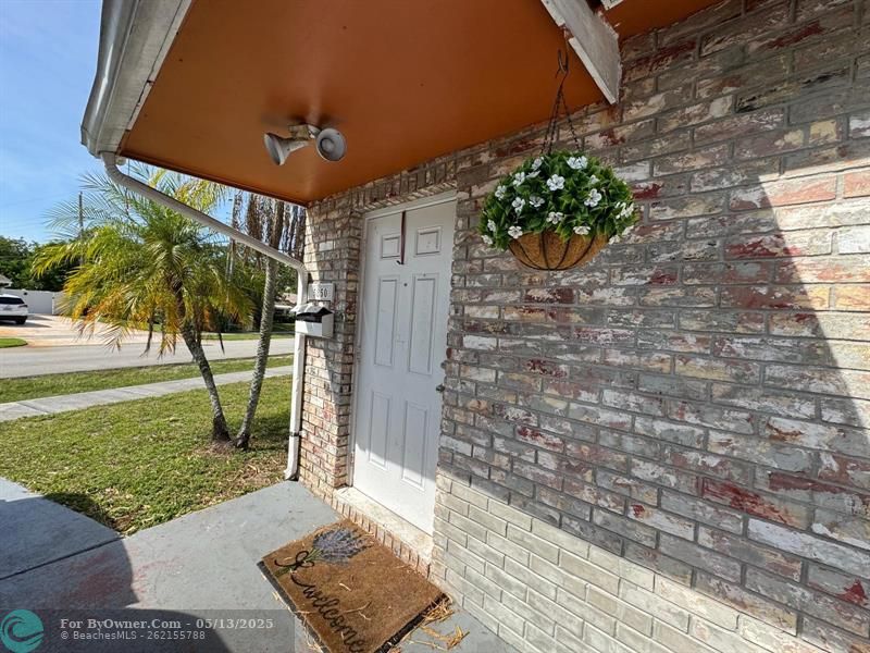 5850 NE 7th Ave, Fort Lauderdale, Florida image 3