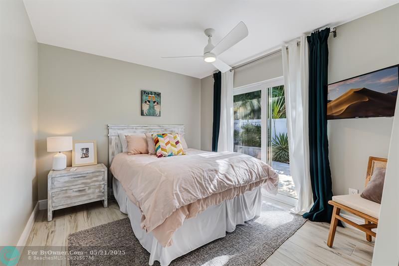 341 SE 3rd St, Pompano Beach, Florida image 23