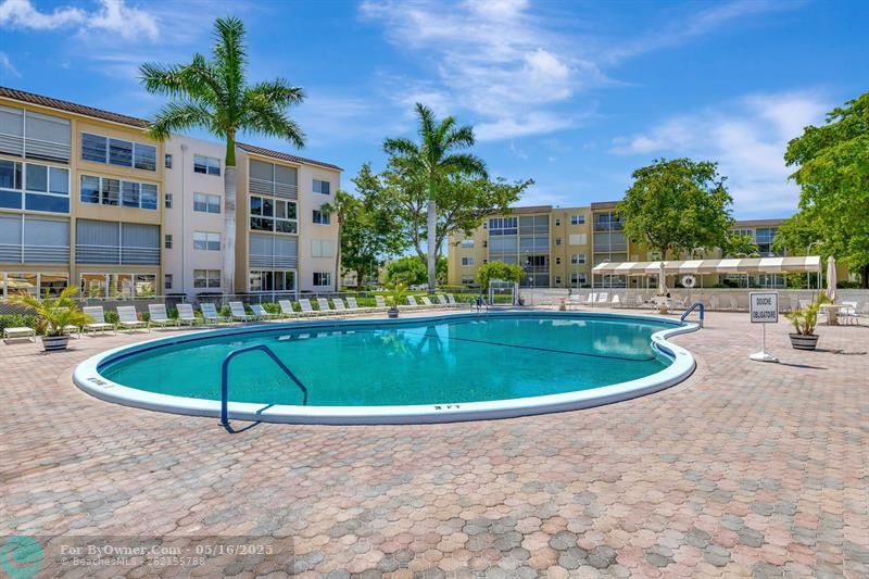 2841 Somerset Dr #318, Lauderdale Lakes, Florida image 21