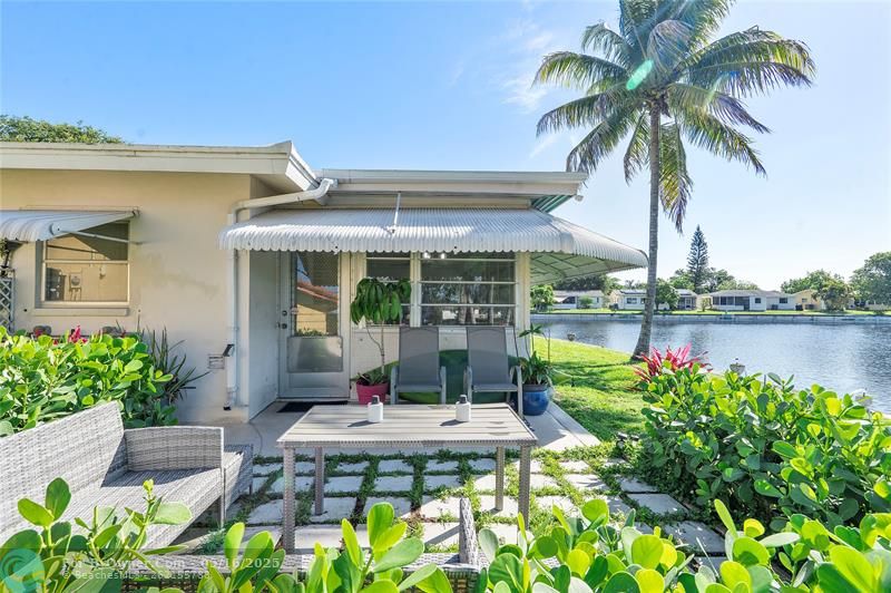 6806 NW 59th St, Tamarac, Florida image 11