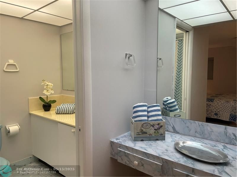 4629 Poinciana St #211, Lauderdale By The Sea, Florida image 18