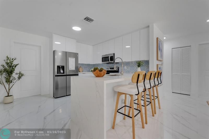 3560 NE 13th Ave, Oakland Park, Florida image 8