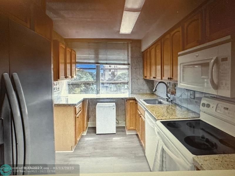 7051 Environ Blvd, Lauderhill, Florida image 2