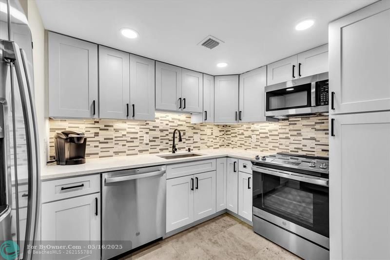 3909 N Ocean Blvd #210, Fort Lauderdale, Florida image 1