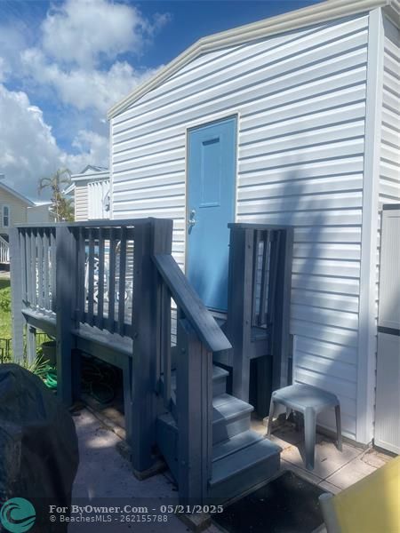 533 Nettles Blvd, Jensen Beach, Florida image 3