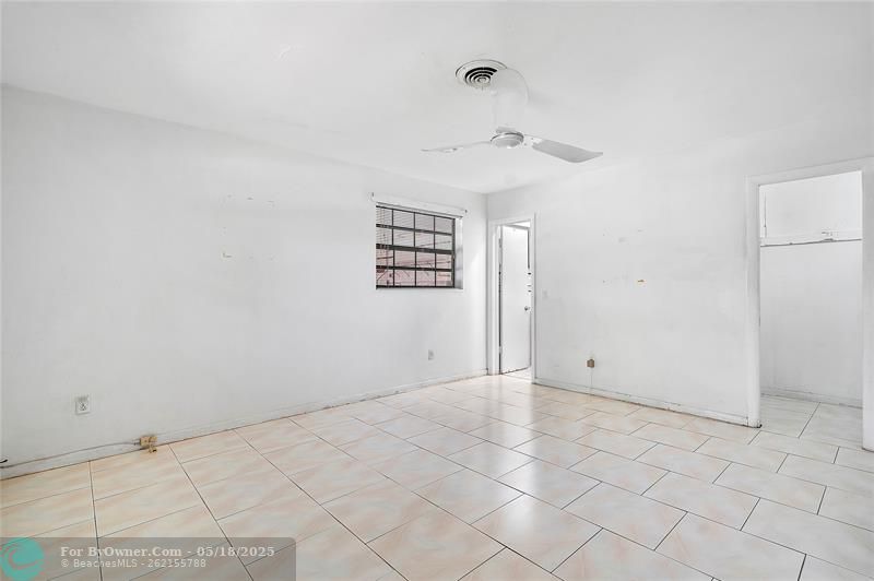 4421 NW 3rd Pl, Plantation, Florida image 34