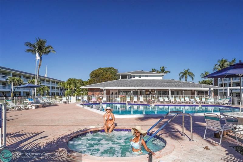 5203 NE 24th Ter #B207, Fort Lauderdale, Florida image 33