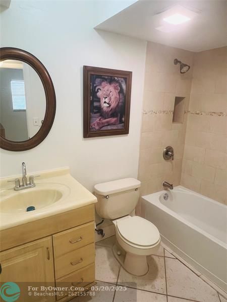 8305 Sunrise Lakes Blvd #310, Sunrise, Florida image 8