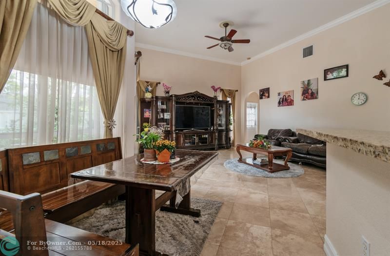13702 NW 16th St, Pembroke Pines, Florida image 13