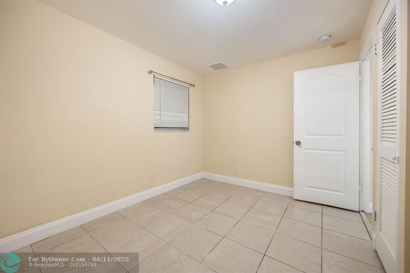 1640 W 11th St, Riviera Beach, Florida image 22