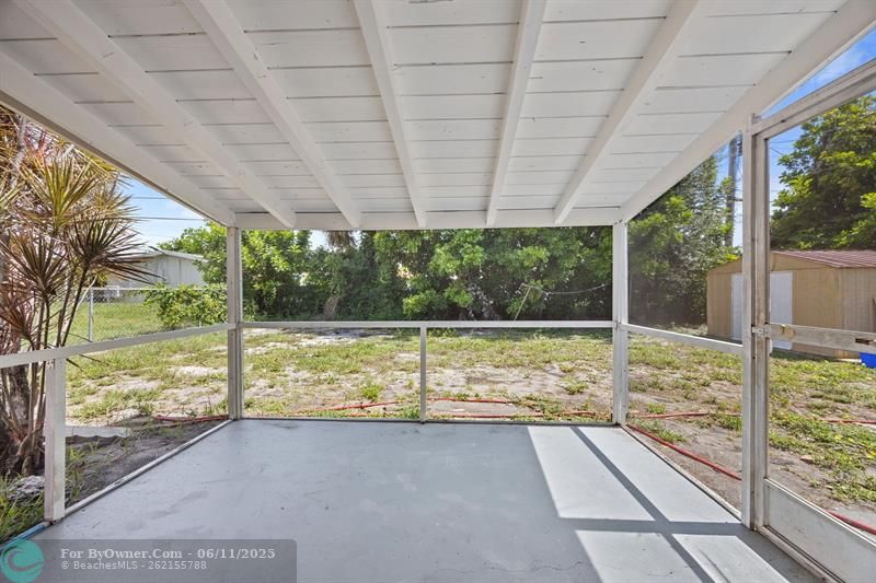 1640 W 11th St, Riviera Beach, Florida image 29