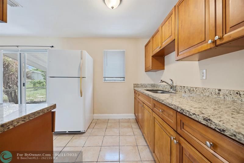 1640 W 11th St, Riviera Beach, Florida image 9