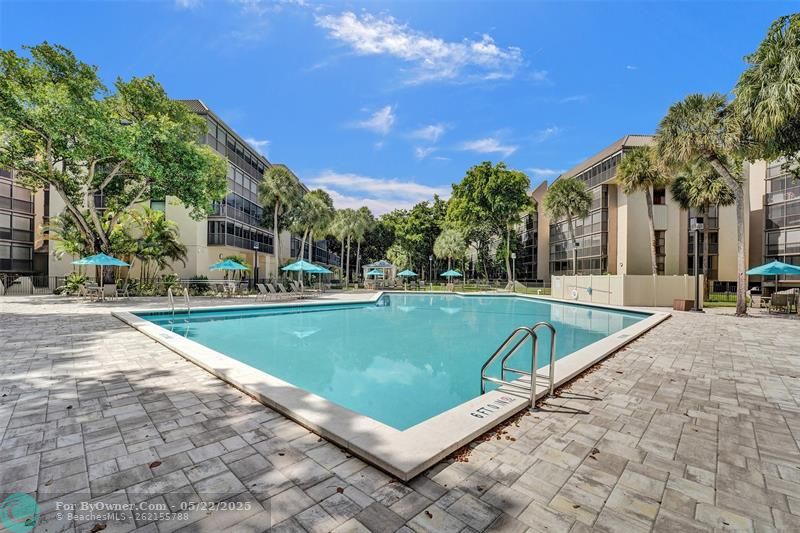2812 N 46th Ave #G670, Hollywood, Florida image 41