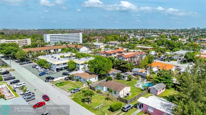 1961 NE 3rd St, Deerfield Beach, Florida image 36
