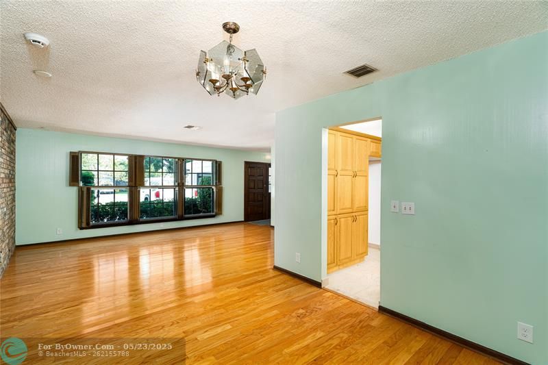 8 NW 24th St, Delray Beach, Florida image 19