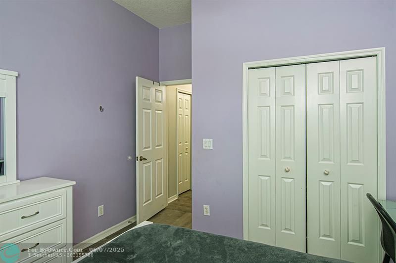 514 53rd Sq, Vero Beach, Florida image 24