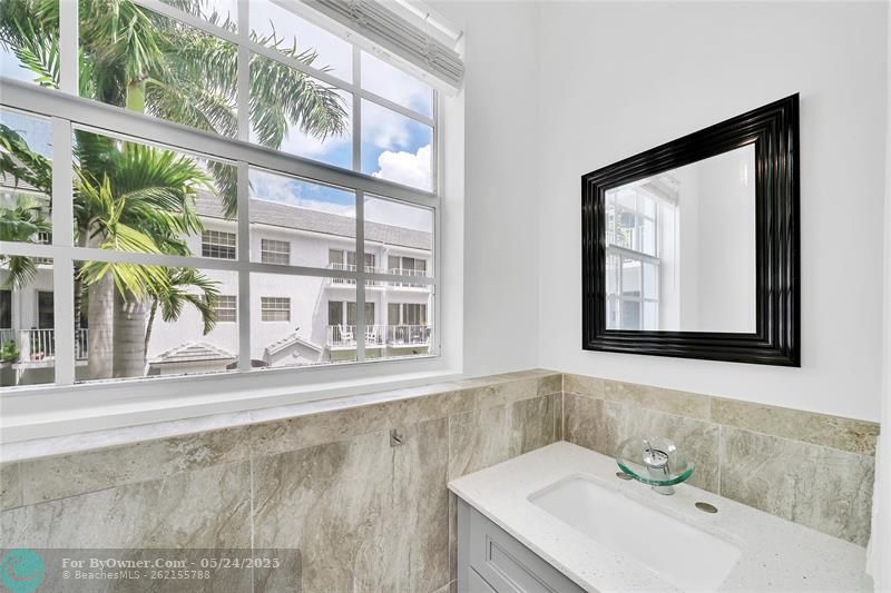 2725 NE 8th Ave #113, Wilton Manors, Florida image 31
