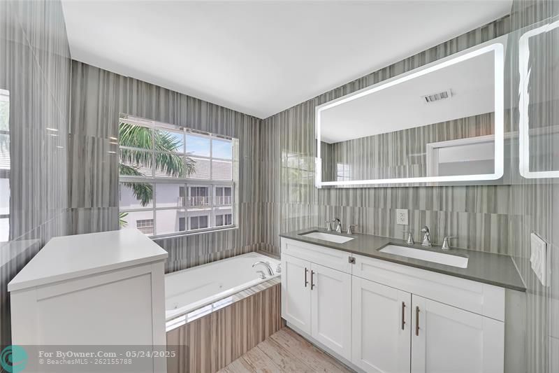 2725 NE 8th Ave #113, Wilton Manors, Florida image 44