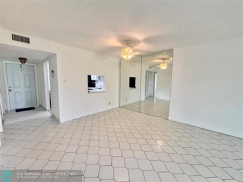 7600 NW 5th Pl #102, Margate, Florida image 5