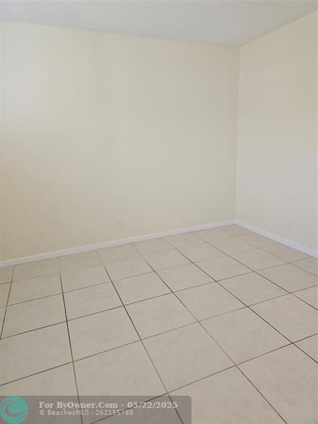 5171 W Oakland Park Blvd #203, Lauderdale Lakes, Florida image 28