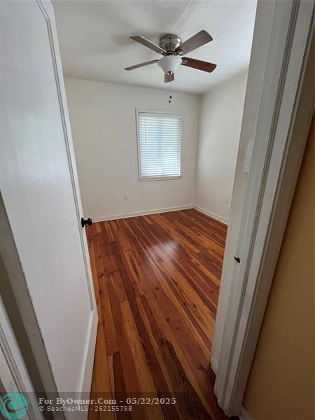 817 NE 37th St, Oakland Park, Florida image 20