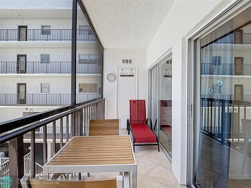 201 178th Dr #315, Sunny Isles Beach, Florida image 31