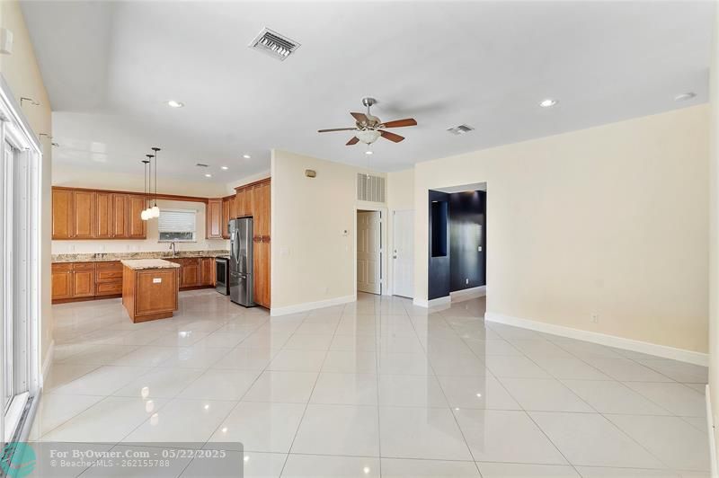 3337 NE 10th Ave, Oakland Park, Florida image 7