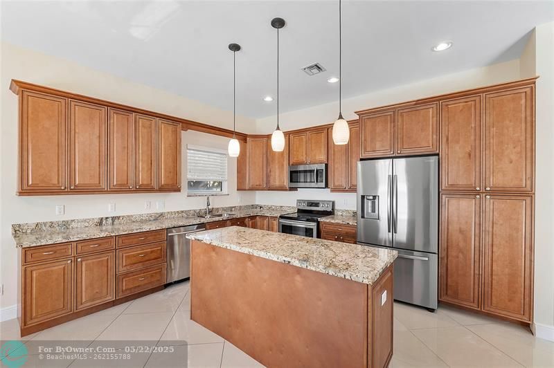 3337 NE 10th Ave, Oakland Park, Florida image 9