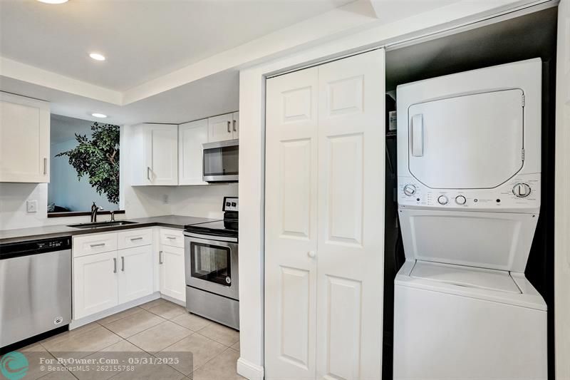 1700 NW 80th Ave #107, Margate, Florida image 7