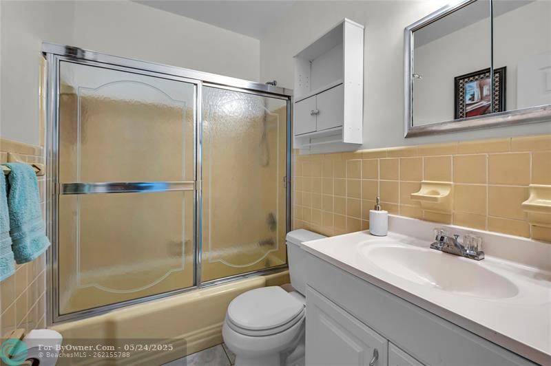 925 SW 11th Ave #J-17, Hallandale Beach, Florida image 22