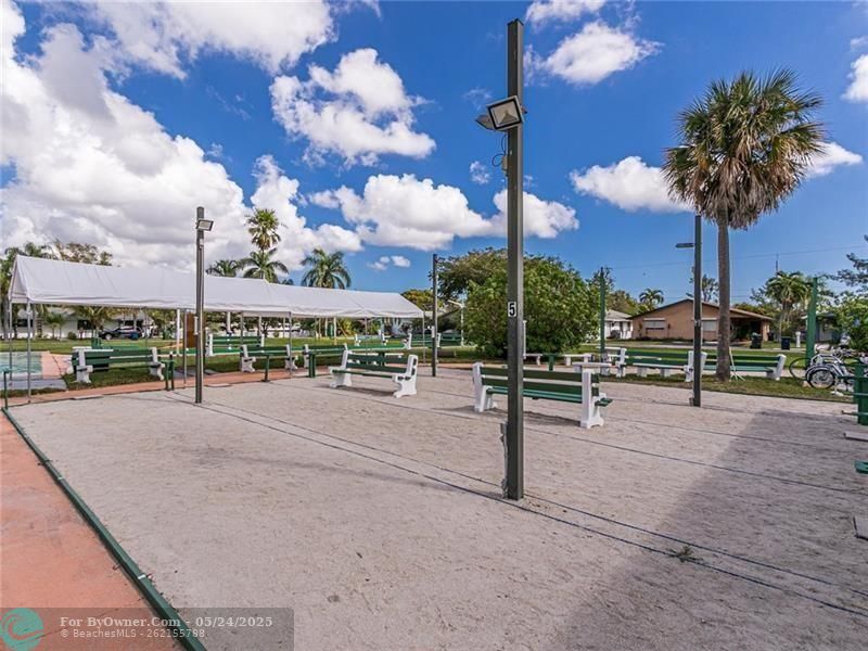 925 SW 11th Ave #J-17, Hallandale Beach, Florida image 49