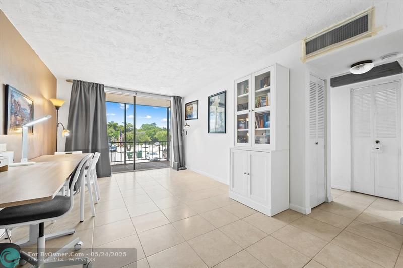 7100 NW 17th St #218, Plantation, Florida image 4