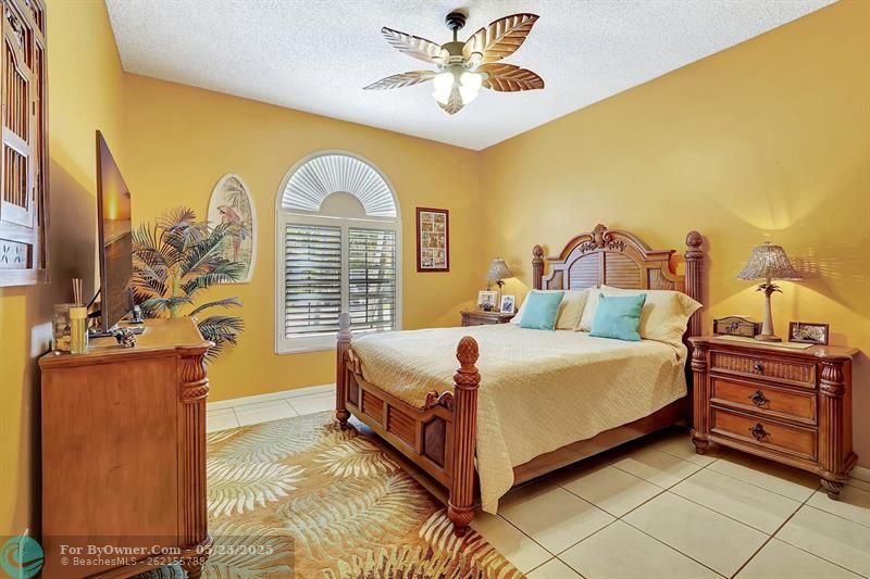 Guest Bedroom 1
