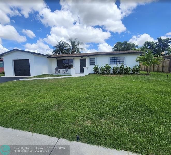 8301 NW 17th Ct, Pembroke Pines, Florida image 3