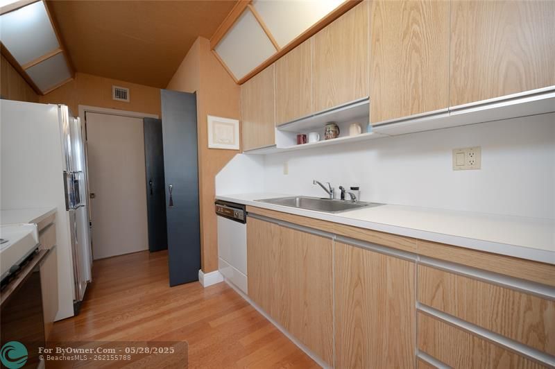 19667 Turnberry Wy #7-B, Aventura, Florida image 11