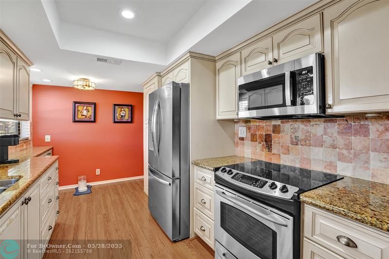 1584 SW 22nd Ter, Deerfield Beach, Florida image 17