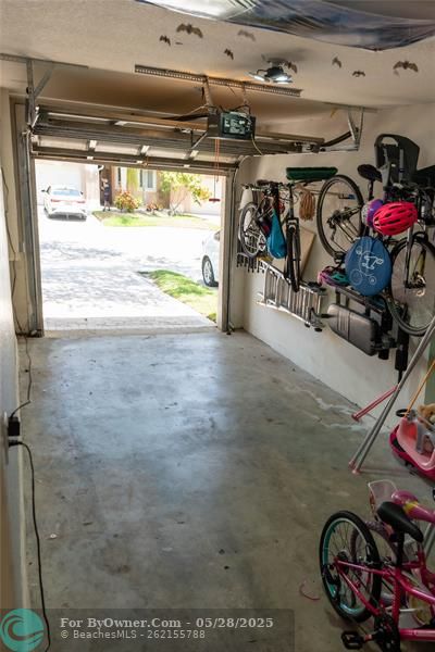 1102 SW 158th Ave, Pembroke Pines, Florida image 24
