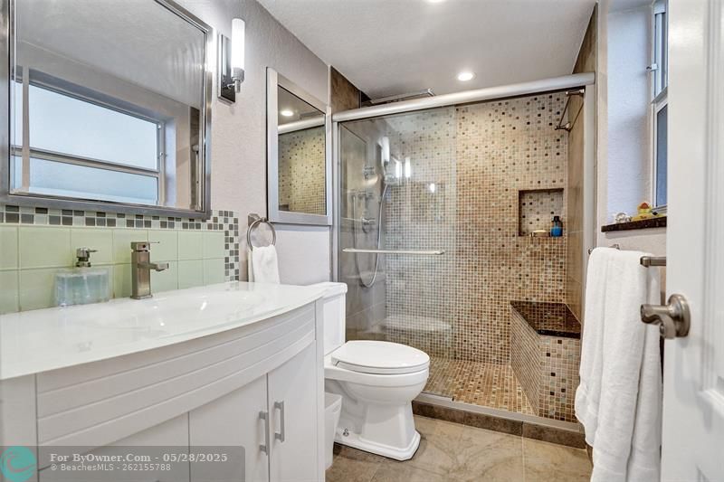 1332 Bayview Dr #101, Fort Lauderdale, Florida image 23