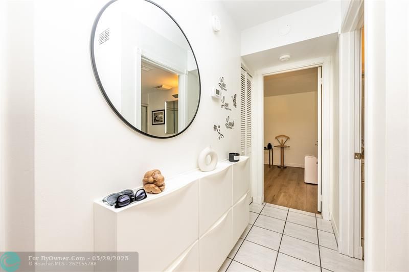 677 Trace Cir #102, Deerfield Beach, Florida image 9