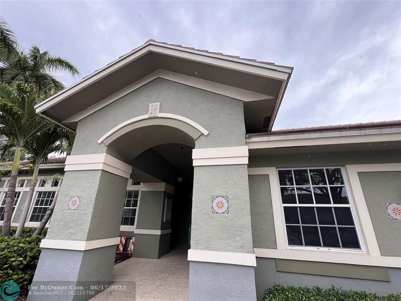 3433 Sands Harbor Trce, Pompano Beach, Florida image 34