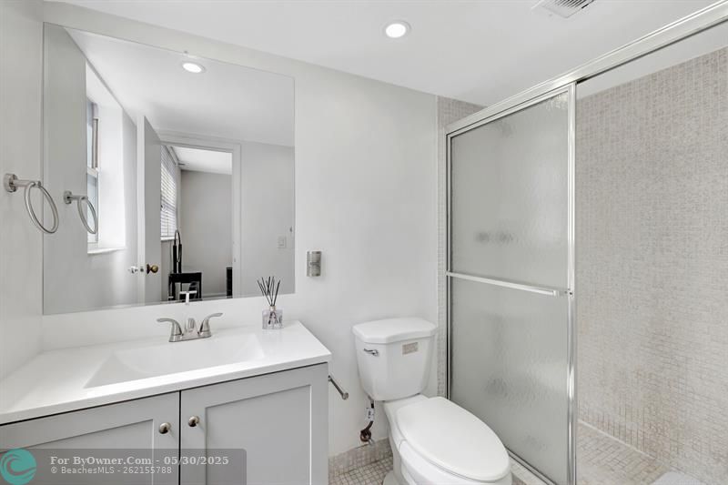 2800 Somerset Drive #218J, Lauderdale Lakes, Florida image 22