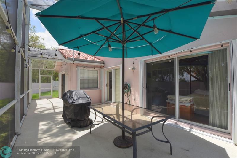 98 Gables Blvd, Weston, Florida image 10