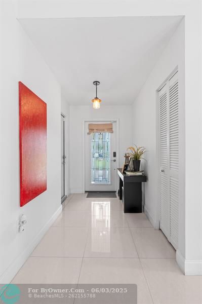 510 Green River Ln, Davie, Florida image 6