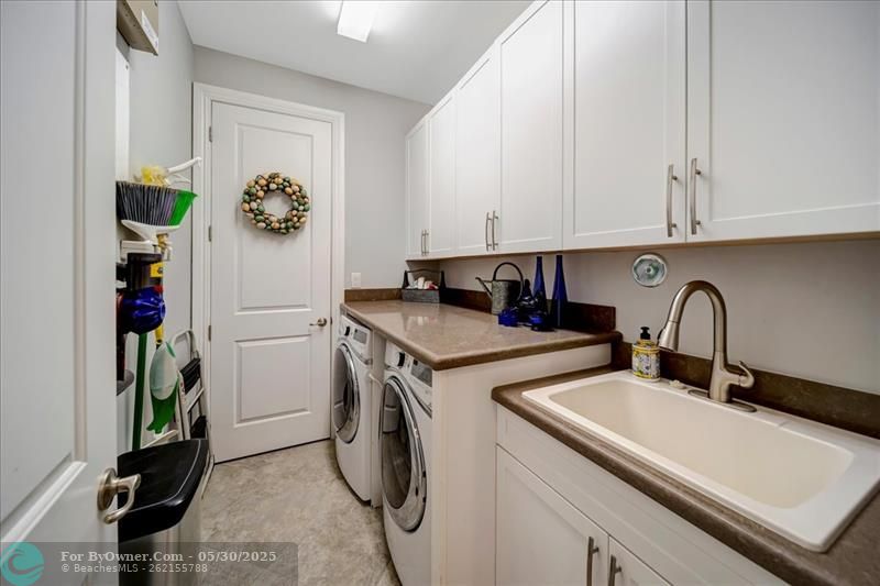8890 Carrington Ave, Parkland, Florida image 25