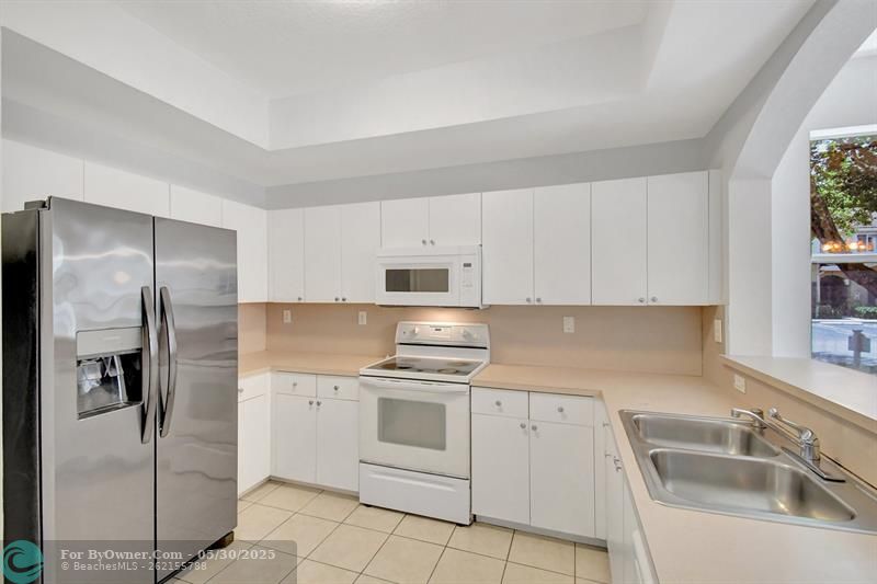 8964 W Flagler St #101, Miami, Florida image 16
