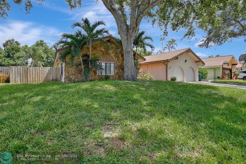 8175 NW 3rd Pl, Coral Springs, Florida image 31
