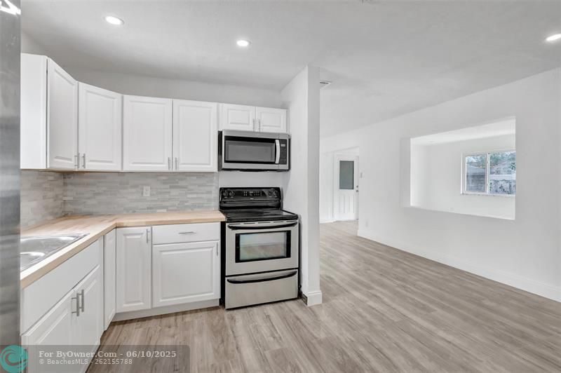 6468 SW 25th St, Miramar, Florida image 18
