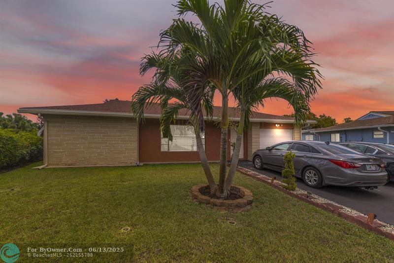 9104 NW 72nd Ct, Tamarac, Florida image 3
